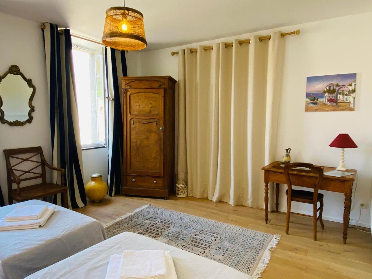 Aux Berges Du Libre Bed & Breakfast Felines-Termenes ภายนอก รูปภาพ