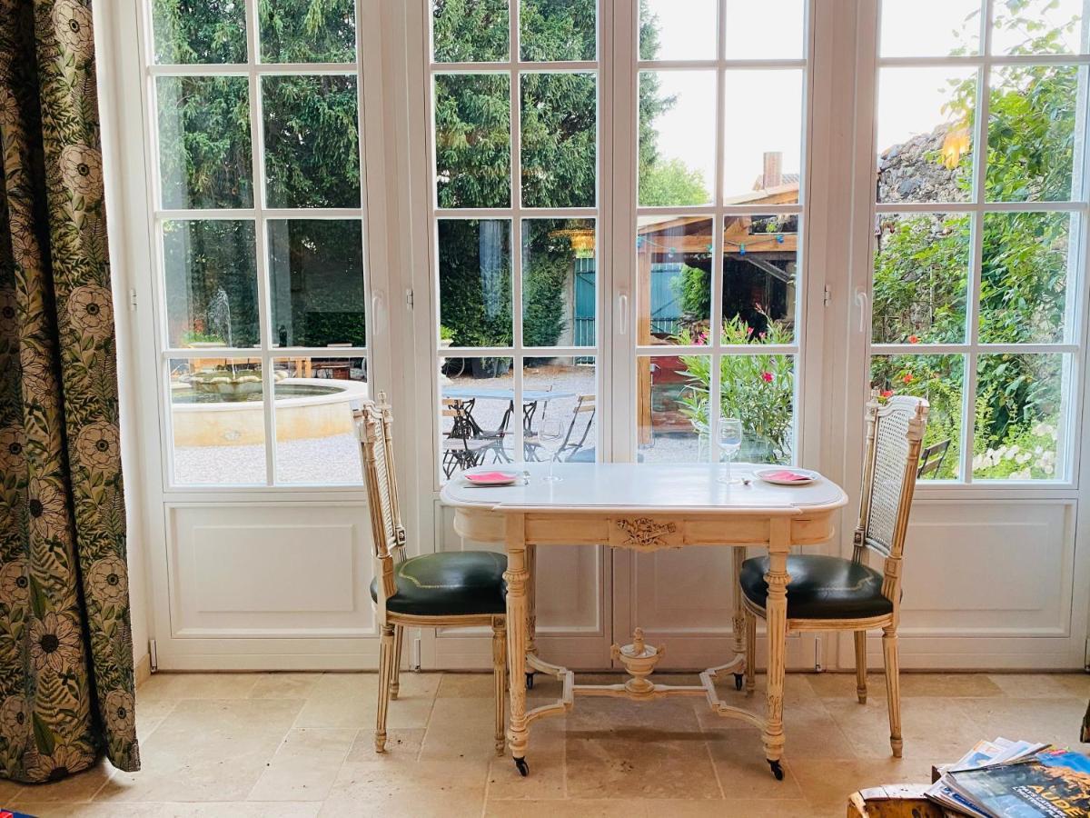 Aux Berges Du Libre Bed & Breakfast Felines-Termenes ภายนอก รูปภาพ