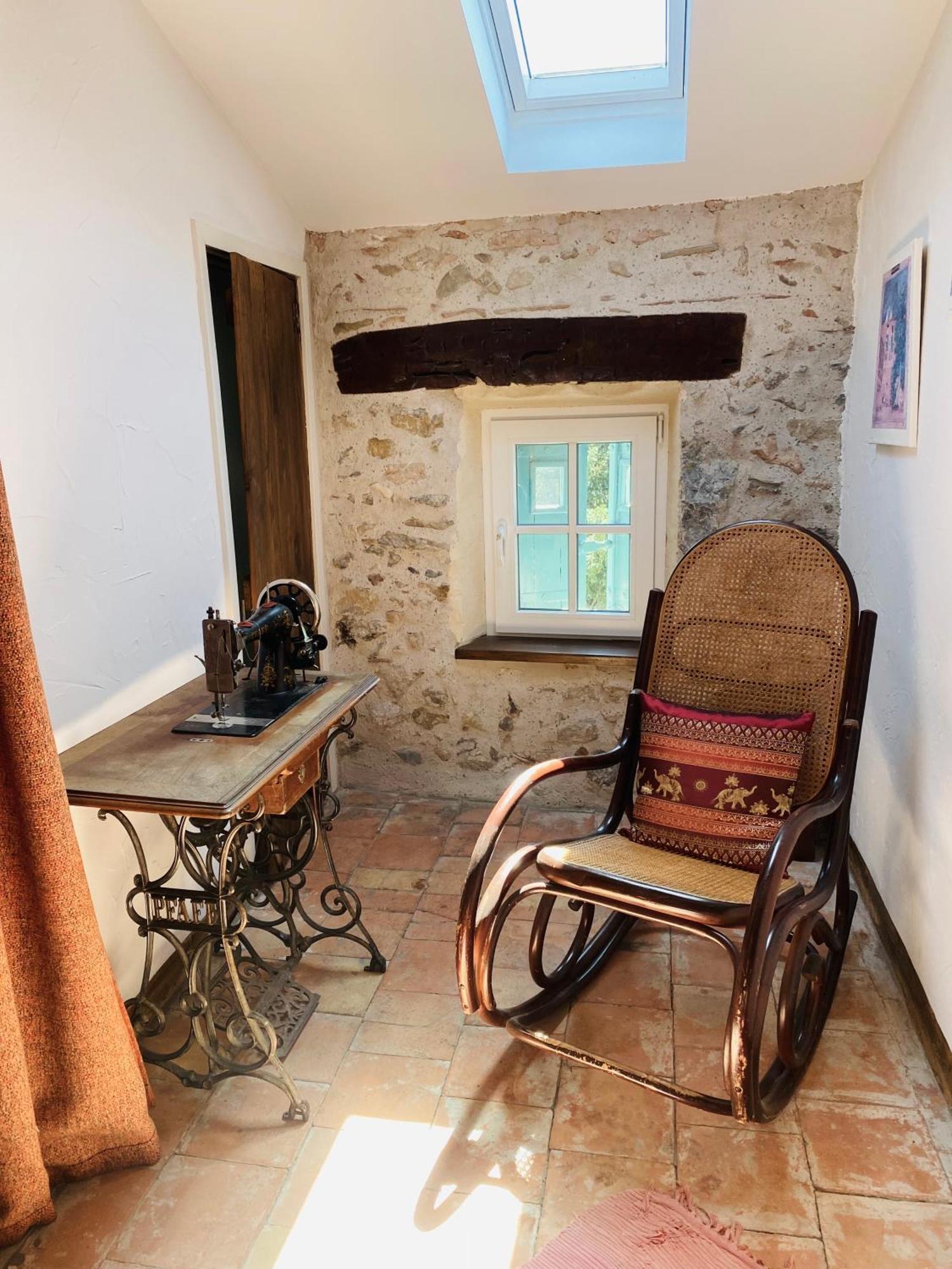 Aux Berges Du Libre Bed & Breakfast Felines-Termenes ภายนอก รูปภาพ
